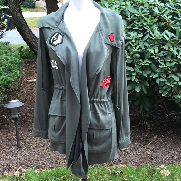 Last 1 ⬇️ 🆑 Army Green Utility Jacket w/Patches - Picture 2 of 5